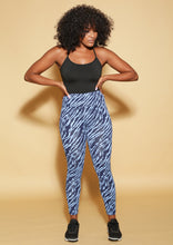 Load image into Gallery viewer, Okapi Leggings Black/Blue Striped
